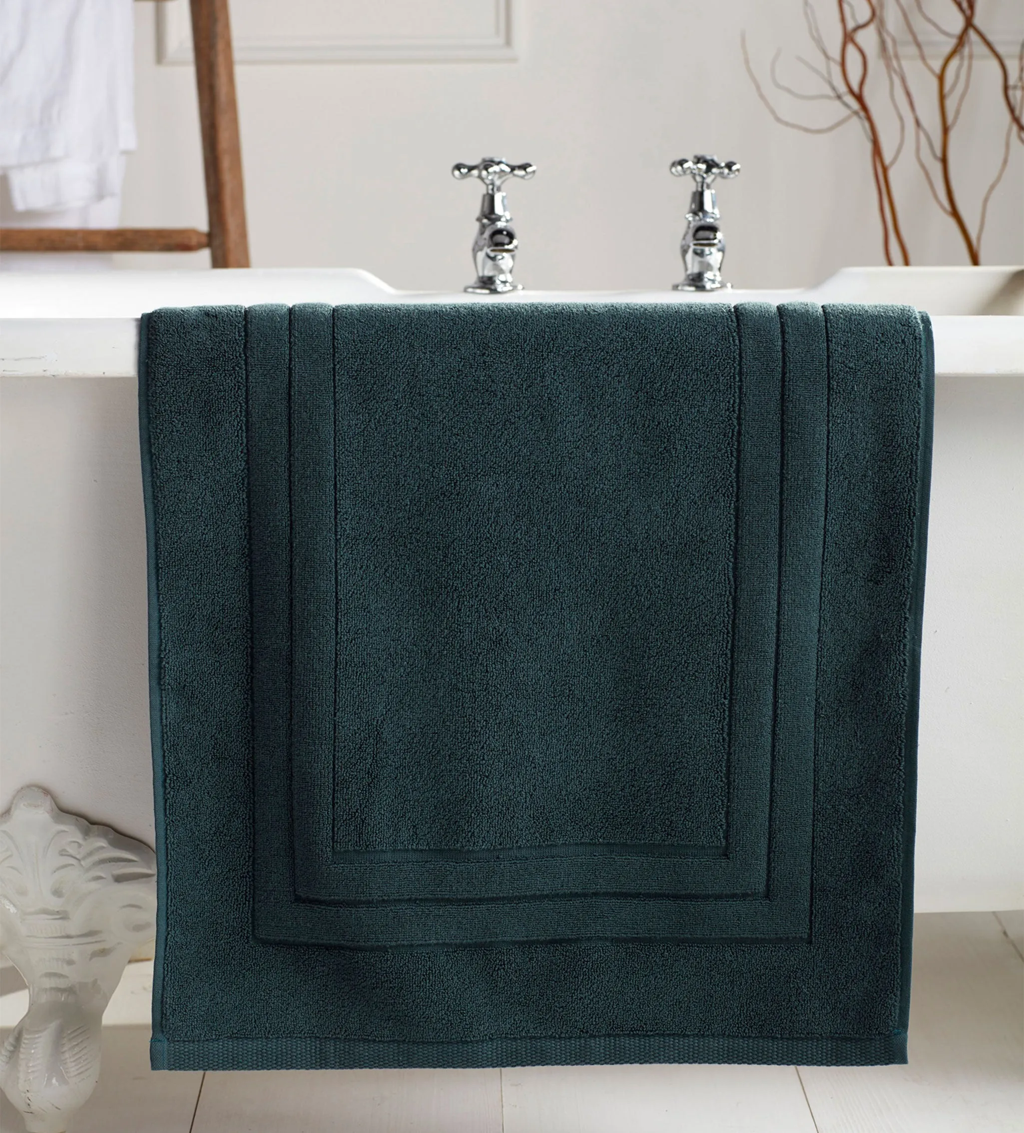 Darkest Spruce Luxury 100% Cotton Towels