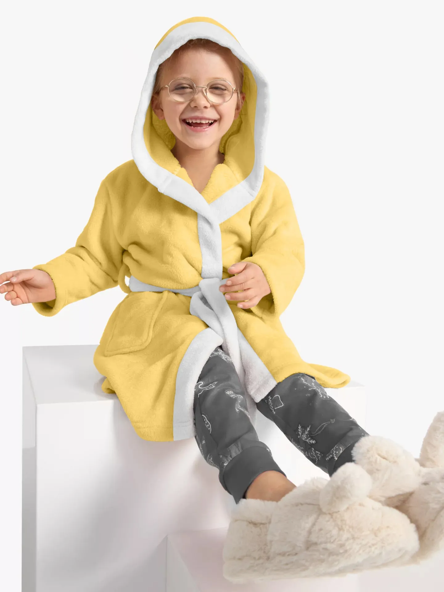 Duck Embroidered Kids Bathrobe with Hood and Tie Up Belt - Yellow