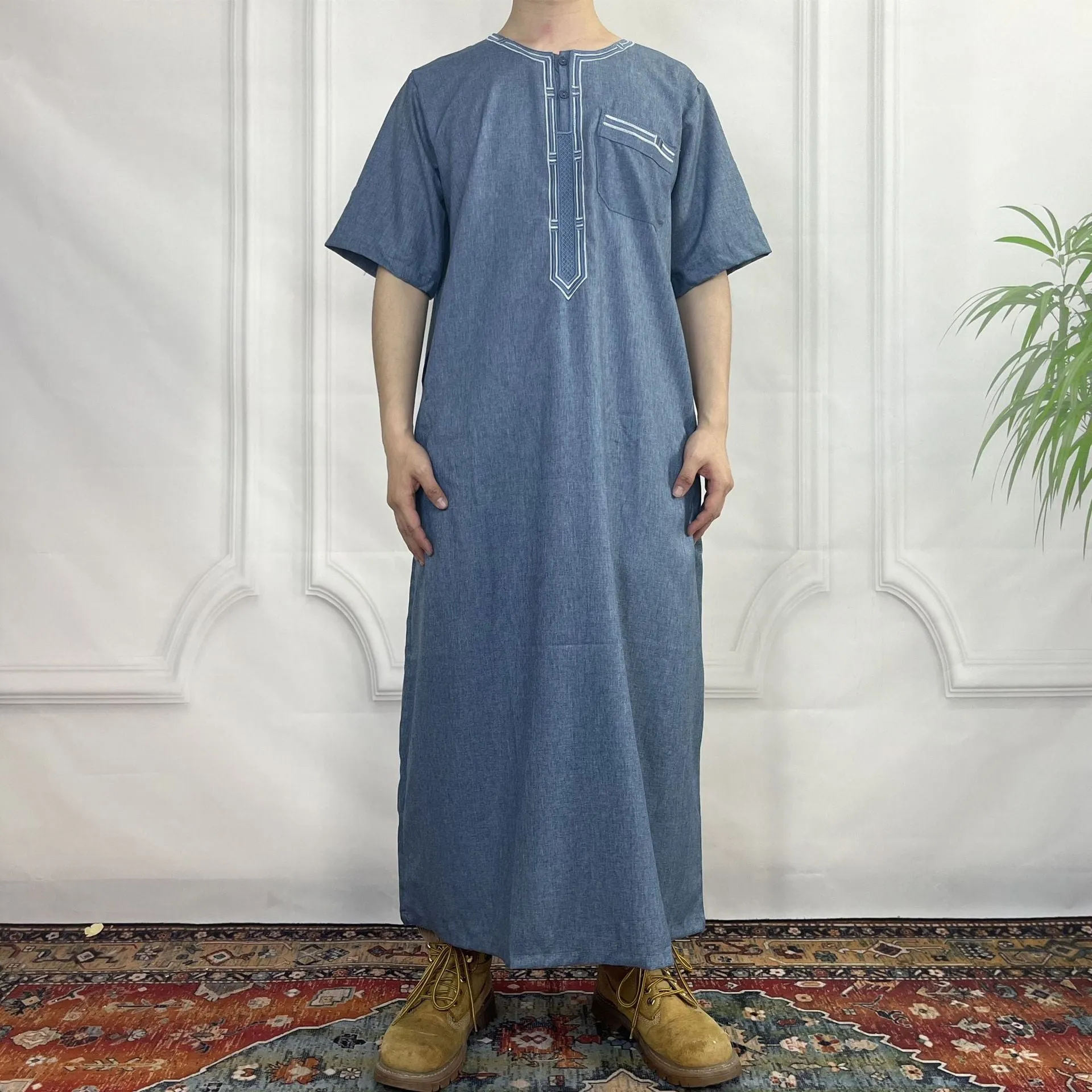 FN52-34   Cross-border short-sleeved embroidered round-neck men's robe  abaya