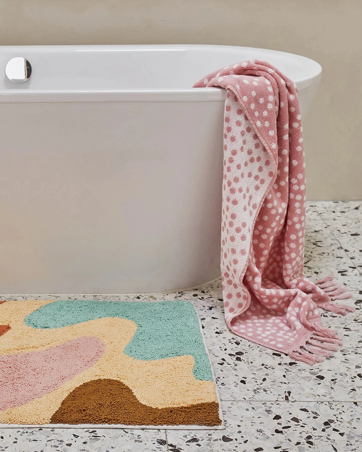 Kip & Co Strawberry Lamington Terry Bath Sheet / Beach Towel