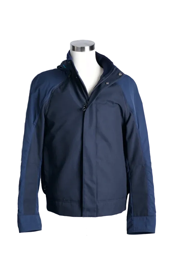 Lightweight Convertible Jacket with Detachable Sleeves