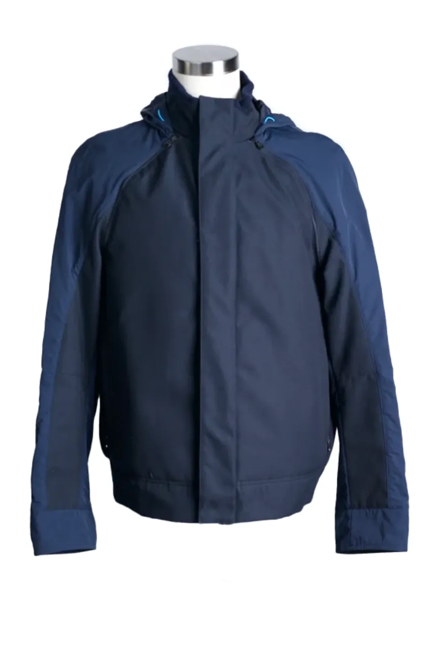 Lightweight Convertible Jacket with Detachable Sleeves