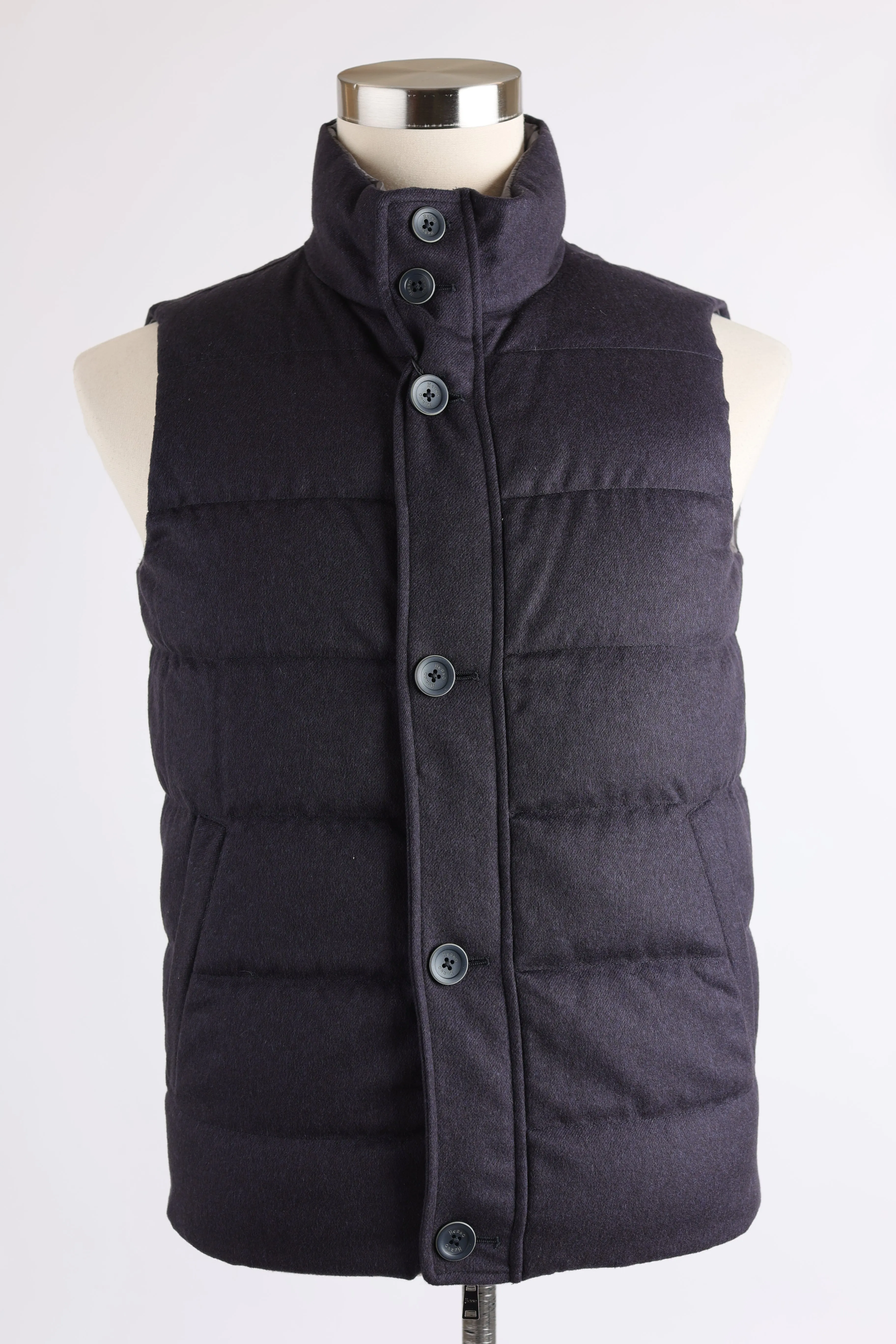 Silk-Cashmere Reversible Water Repellent Down Vest