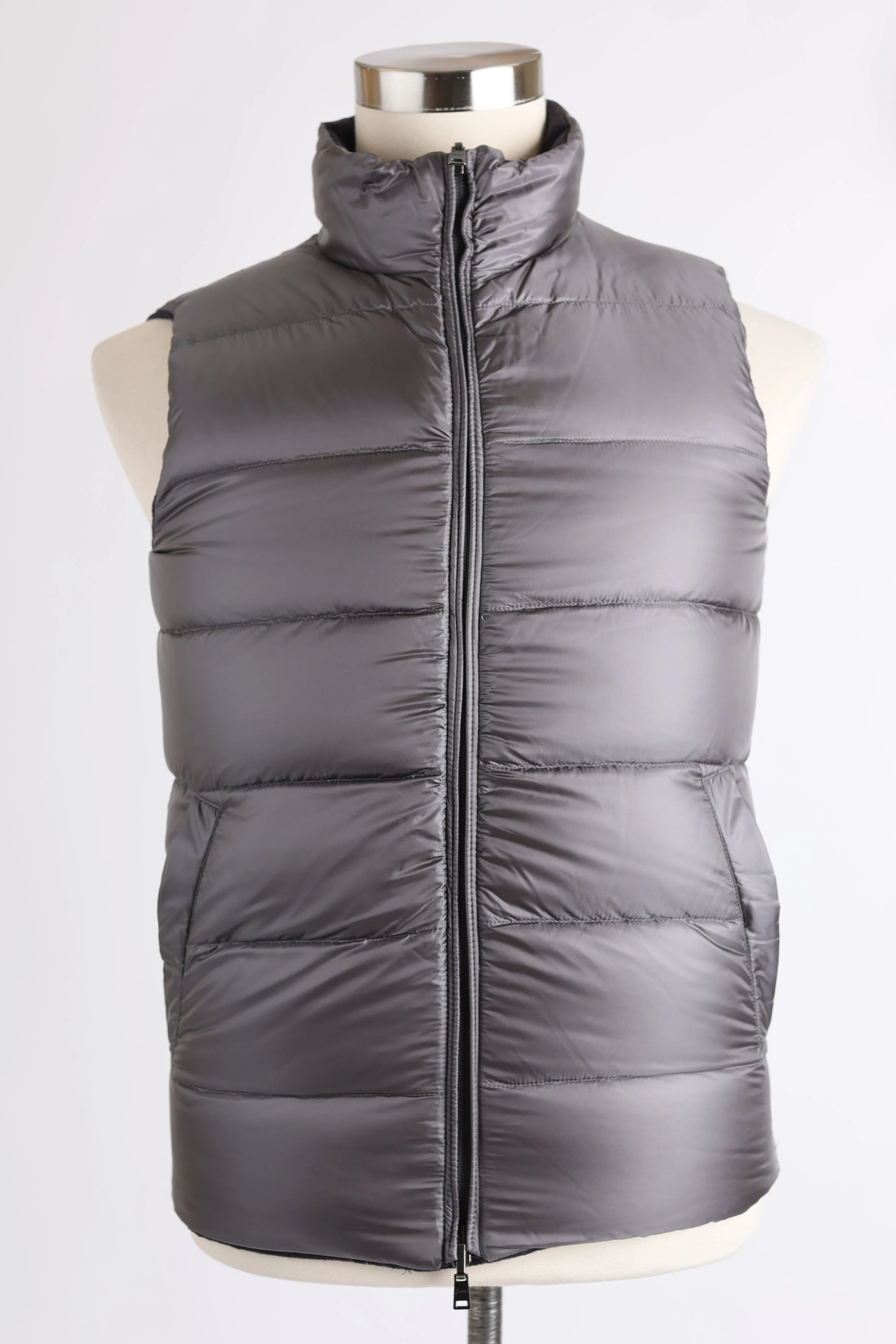 Silk-Cashmere Reversible Water Repellent Down Vest